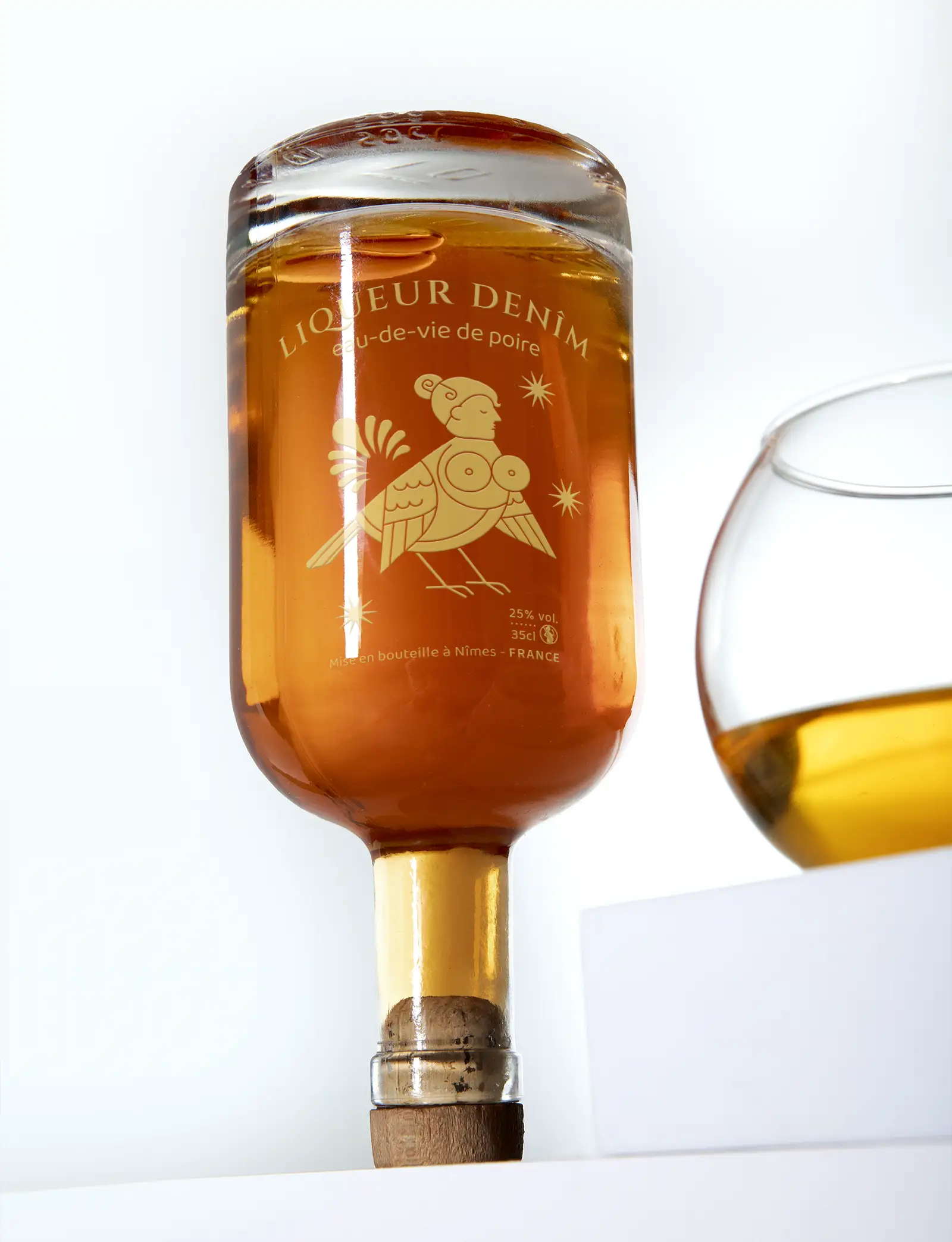 Étiquette pour une bouteille de Liqueur à la poire, design de Cocktail